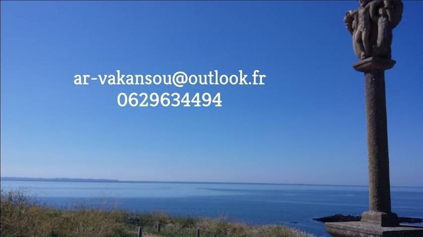 Gîte pour 4 personnes, avec Terrasse ainsi que Jardin et Piscine à Clohars-Carnoët