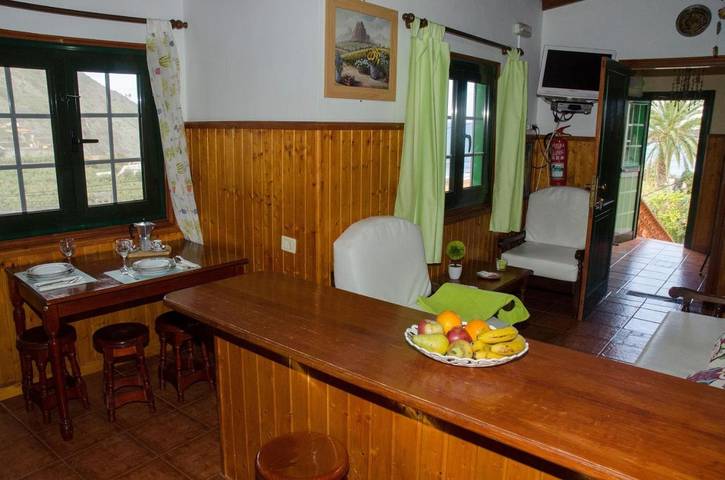 Casa rural para 6 personas, con terraza en Hermigua - 2