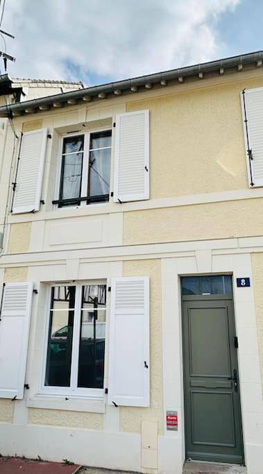 Location de vacances pour 6 personnes, avec terrasse et jardin dans Hippodrome de Deauville La Touques - 2
