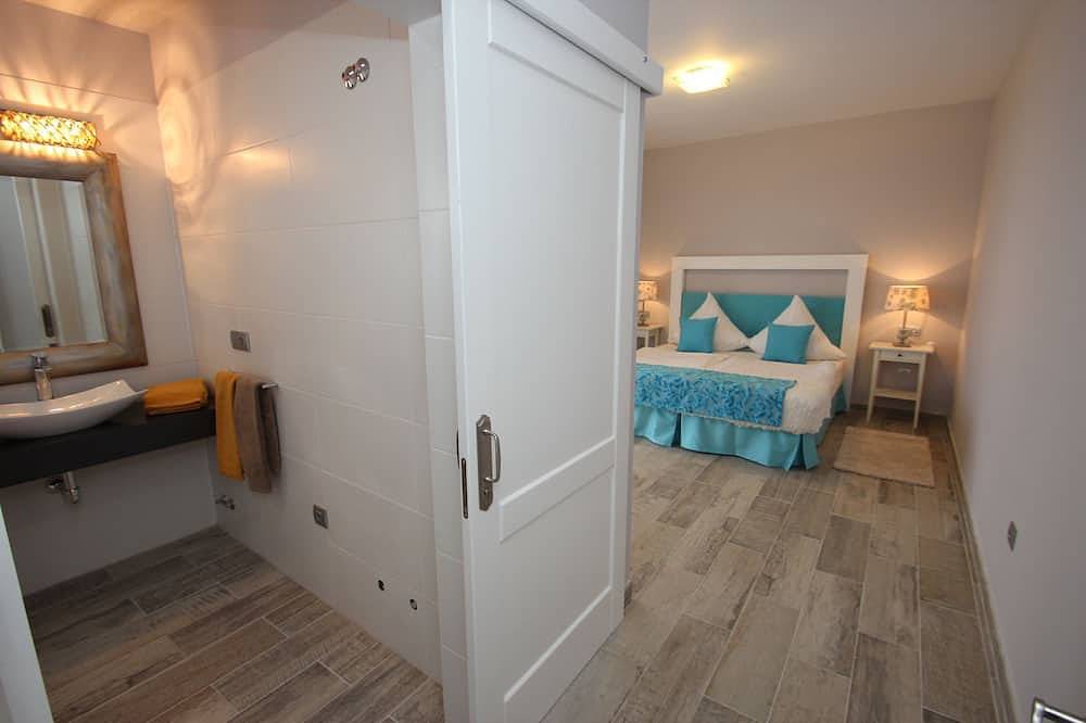 Separates Ferienhaus auf Finca 4 Schlafzimmer 3 Bäder/ 8 Pers.(max 10) in Chío, Guía de Isora
