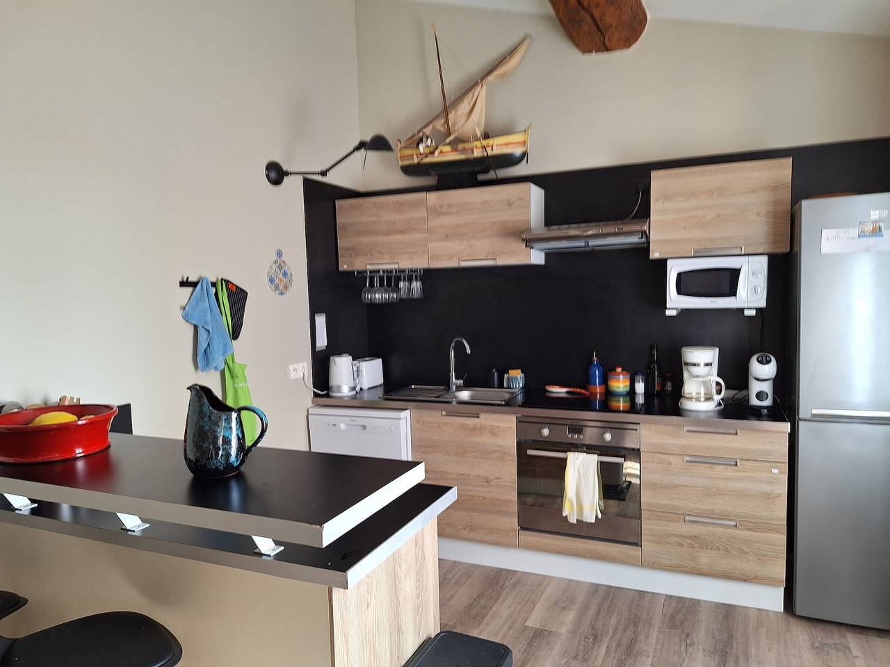 Apartamento entero, Encantador apartamento T3 en Port-Vendres, cerca de muelles, luminoso para 4 personas in La Côte Vermeille, Port-Vendres