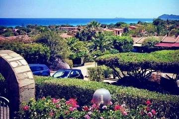 Villa pour 7 personnes, avec jardin à Costa Rei