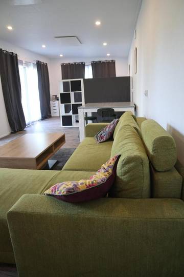 Gîte pour 3 personnes, avec terrasse à Perl