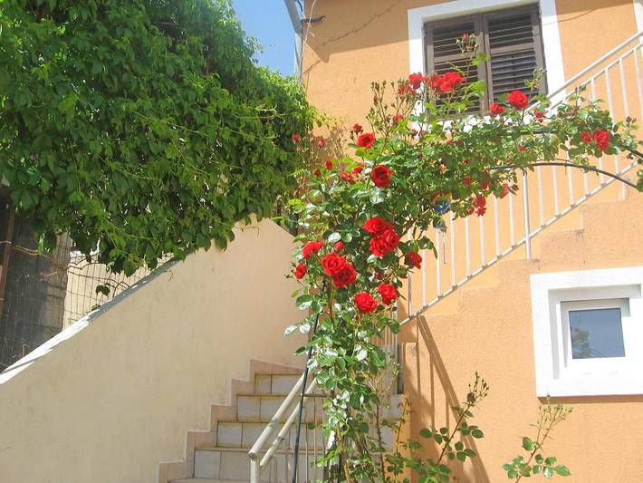 Ganze Wohnung, Appartment in Prvić Luka (Kroatische Adria), Prvić Luka