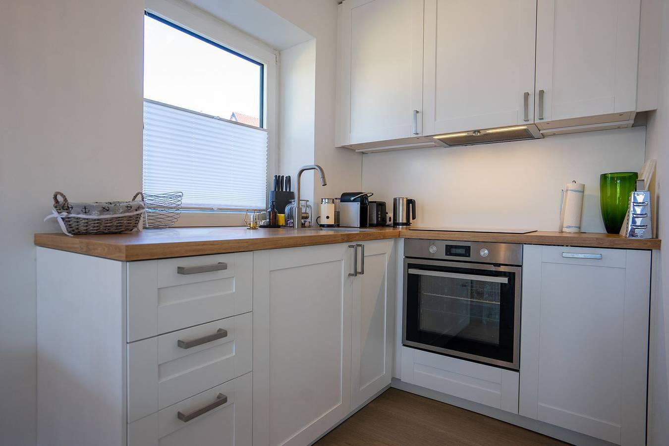 Ganze Wohnung, Moderne Wohnung Albatros mit Terrasse und eigenem Garten! in Hafen Büsum, Büsum