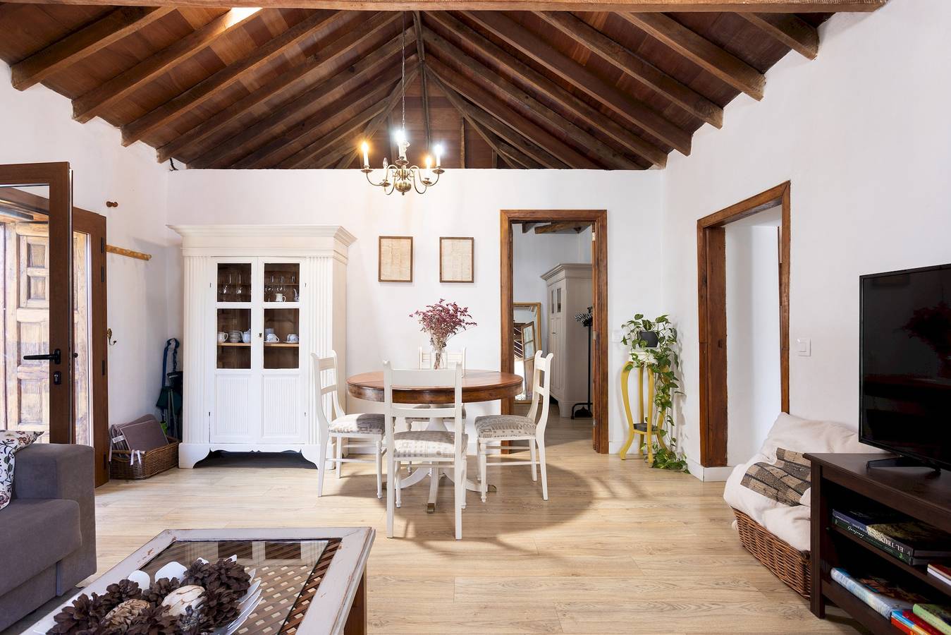 Entire apartment, Home2Book Garden Haven Apt Bbq, Classic & Cozy in Santa Cruz de Tenerife, South Tenerife