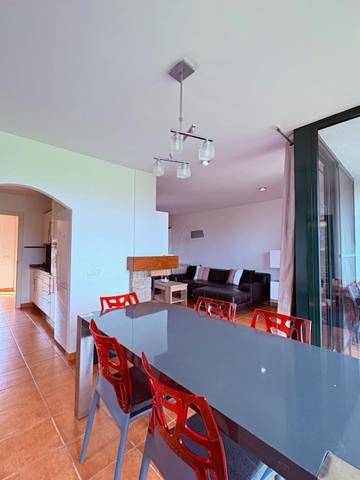 Location de vacances pour 8 personnes, avec piscine ainsi que balcon et vue à Navata - 4