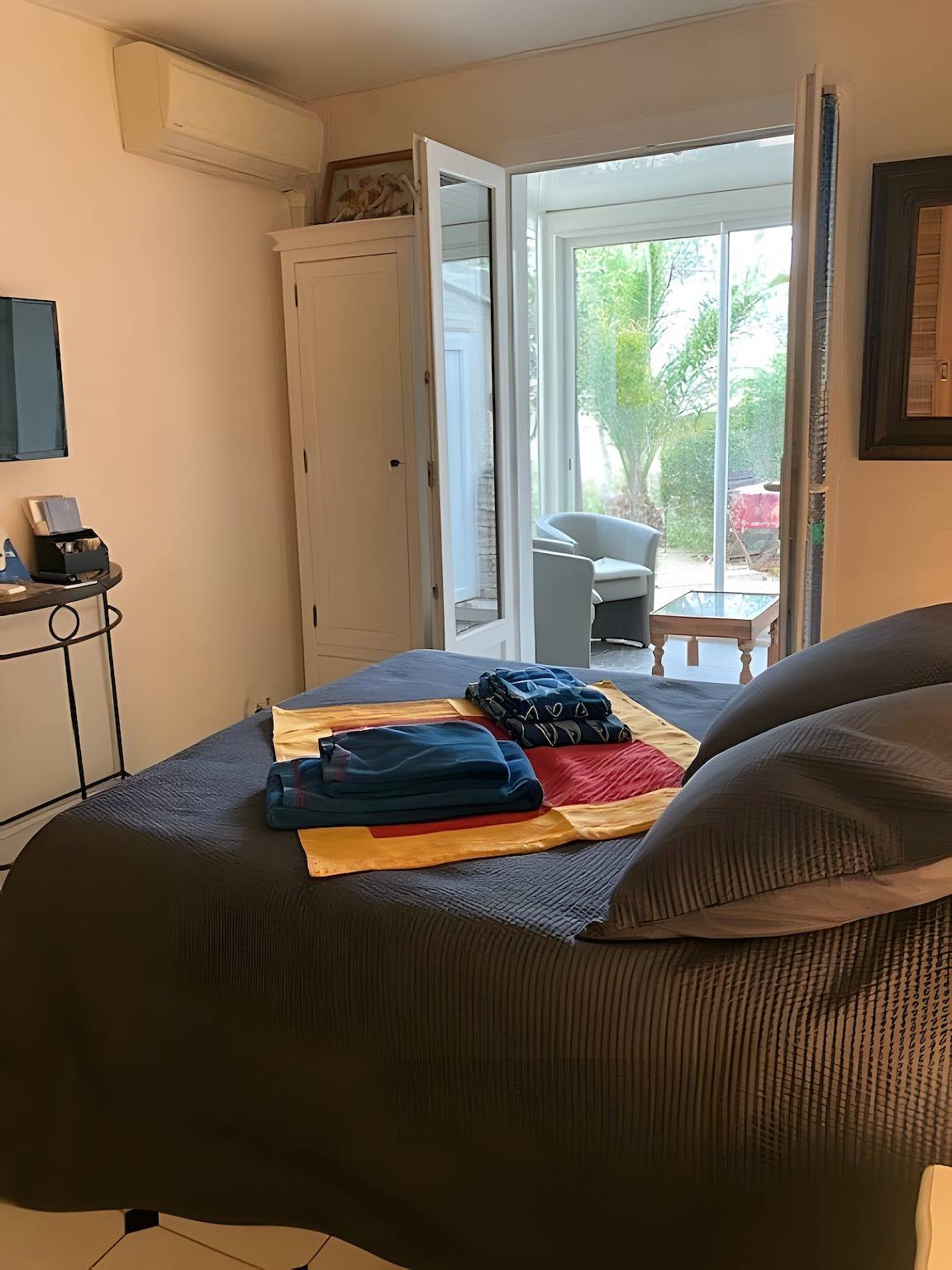 B&B: „Zwischen Meer und Garten“ – Ihr Rückzugsort an der Côte Bleue in Sausset-les-Pins, Istres und Umgebung