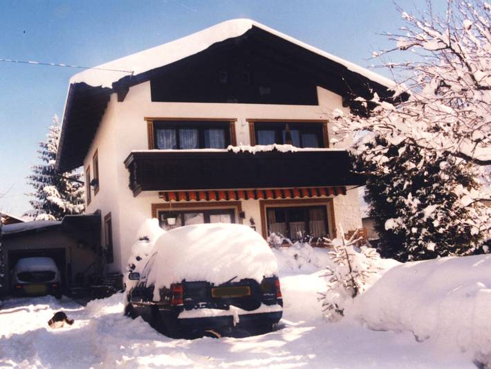 Ferienhaus für 4 Personen, mit Balkon und Garten im Stubaital