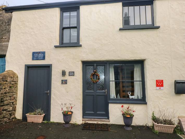 Cottage for 2 people, with garden, with pets in Pembroke