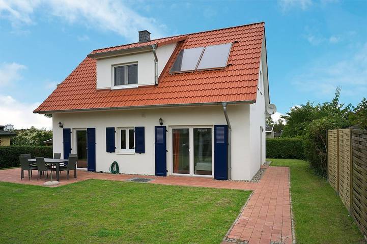 Ferienhaus für 6 Personen, mit Terrasse und Garten