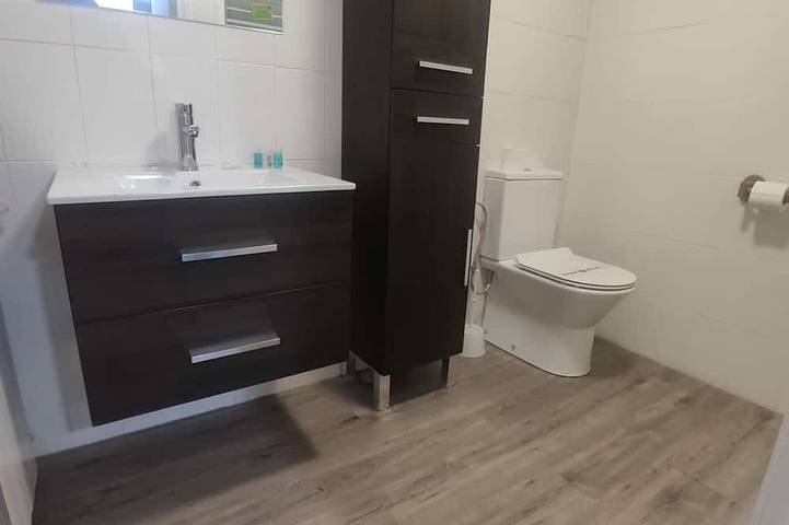 Apartamento entero, Apartamento céntrico en Jaca con 1 dormitorio y parking incluido in Jaca, Pirineo Aragonés
