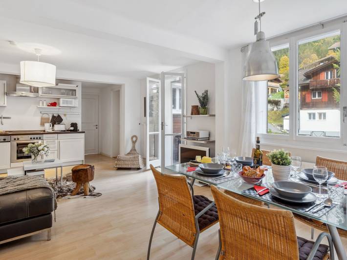 Ferienwohnung für 4 Personen, mit Balkon und Whirlpool in Lauterbrunnen - 4