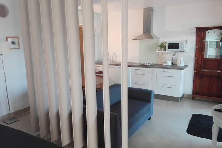 Ganze Wohnung, Studio für 2 Personen in Bages im Herzen des regionalen Naturparks Narbonnaise in Bages (Aude), Côte d'Améthyste