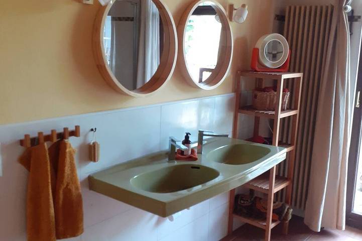 Gemütliche Ferienwohnung mit Kachelofen, nahe Heidelberg und Schwarzwald in Bad Schönborn, Kraichgau