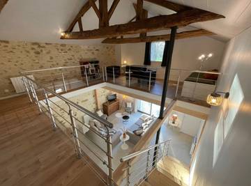 Gîte pour 14 personnes, avec jardin ainsi que terrasse et piscine à Les Lucs-sur-Boulogne
