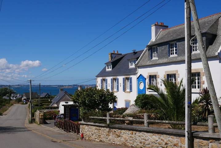 Gîte pour 14 personnes, avec terrasse et jardin, animaux acceptés dans Plage de Saint-Samson - 2