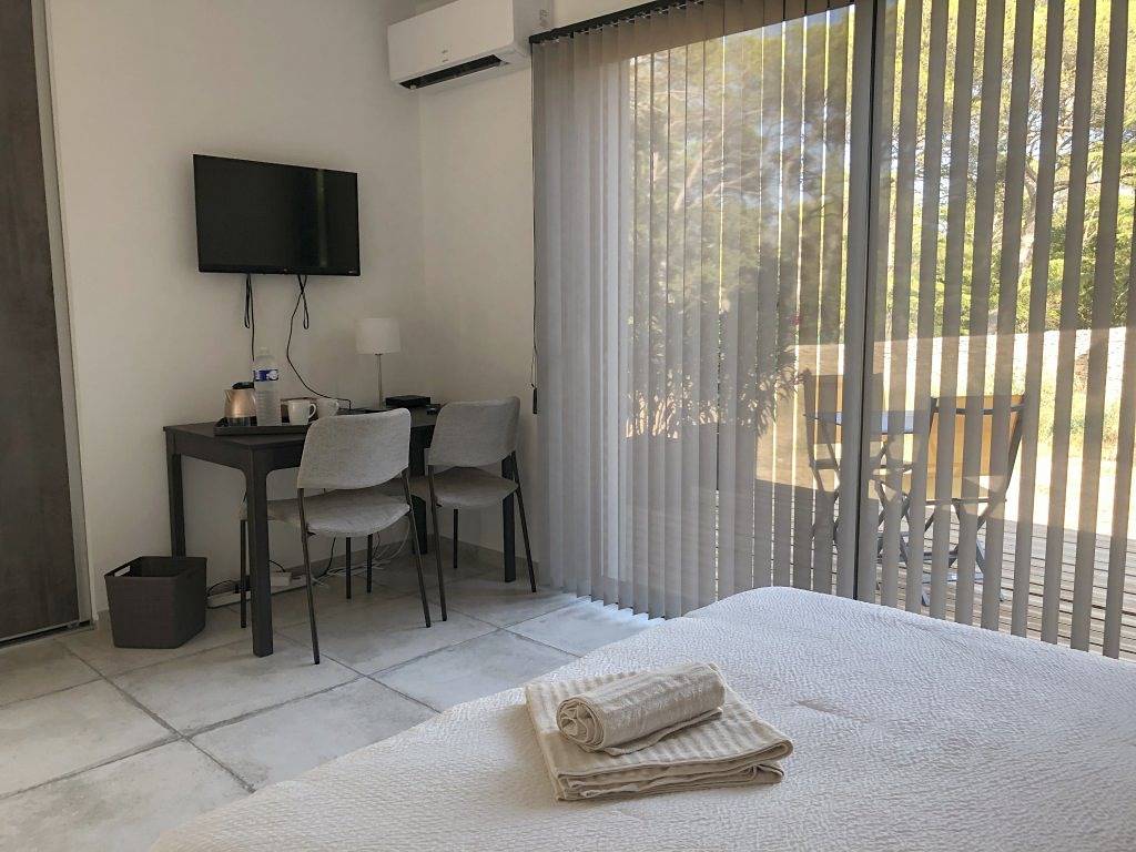 Le Clos des Cigales - Chambre in Nîmes, Région de Nîmes