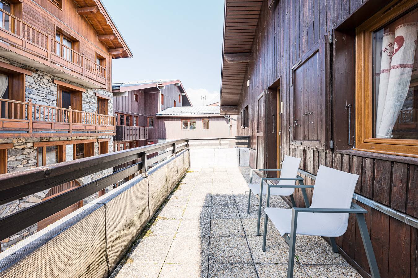 Apartamento entero, Apartamento 'L'esterelle' con vistas a la montaña y terraza privada in La Plagne, Bellentre