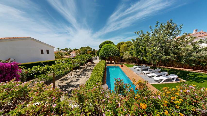 Casa rural para 10 personas, con terraza y jardín en La Ampolla - 4