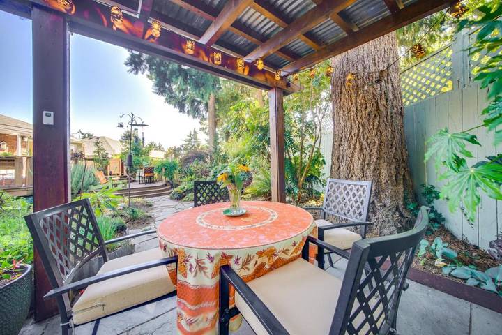 Apartamento para 6 personas, con terraza y jacuzzi en Seattle