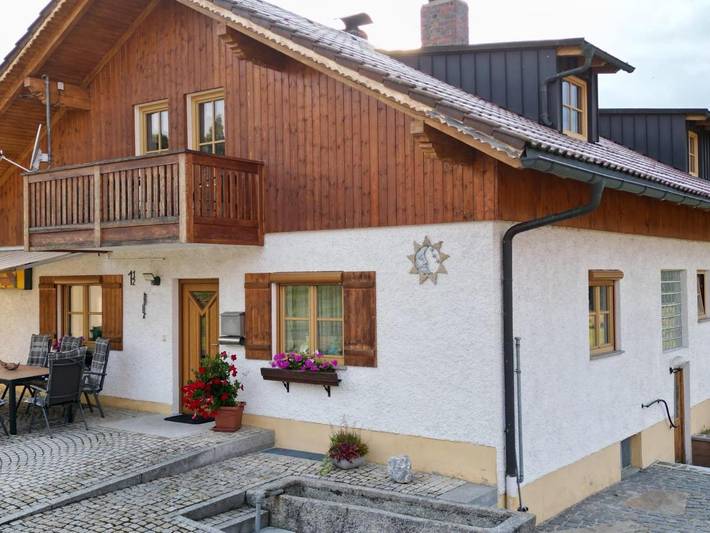 Ferienwohnung für 4 Personen, mit Ausblick und Terrasse in Haidmühle - 3
