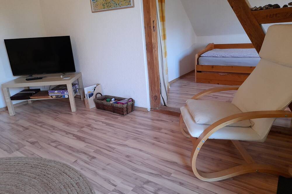 Apartamento entero, Vacaciones en el mar Báltico - un lugar aislado cerca del bosque in Ahrenshagen-Daskow, Pomerania Occidental