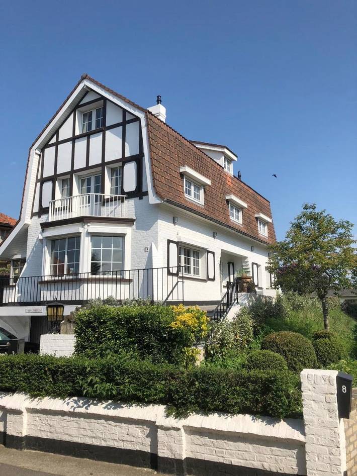 Ferienhaus für 12 Personen, mit Garten und Ausblick in De Panne
