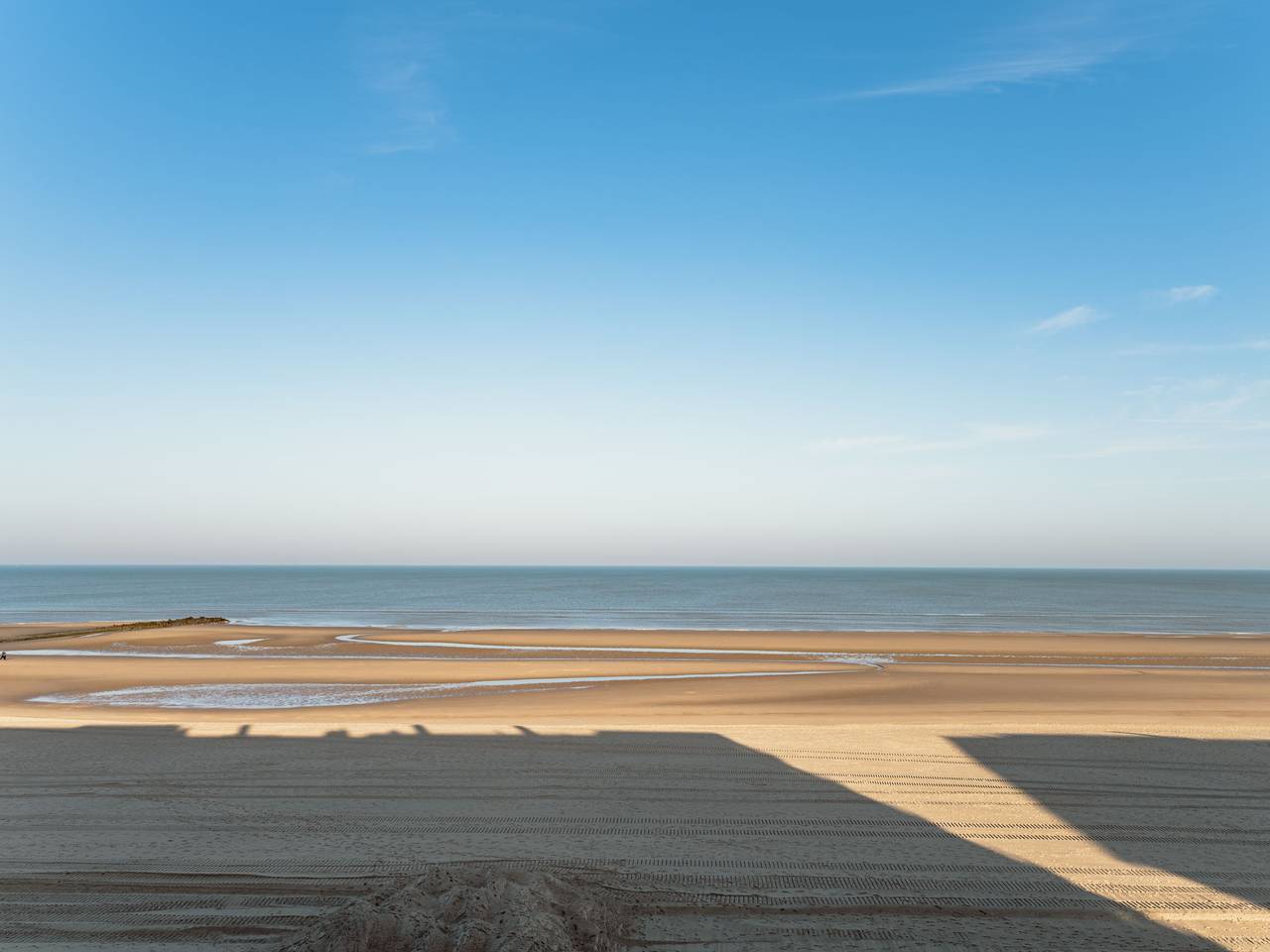 Ganze Wohnung, St. Tropez with seaview & parking in Oostende stadt, Oostende