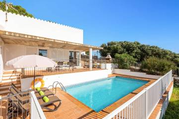 Villa in Sant Lluís, Menorcas Küste für 6 