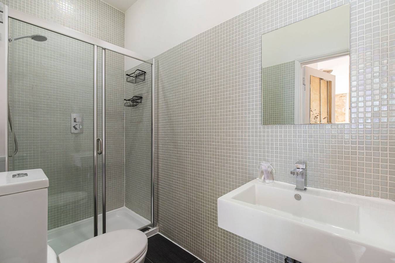 Ganze Wohnung, Guestready - Bright Flat in the Heart of London in Hackney, London