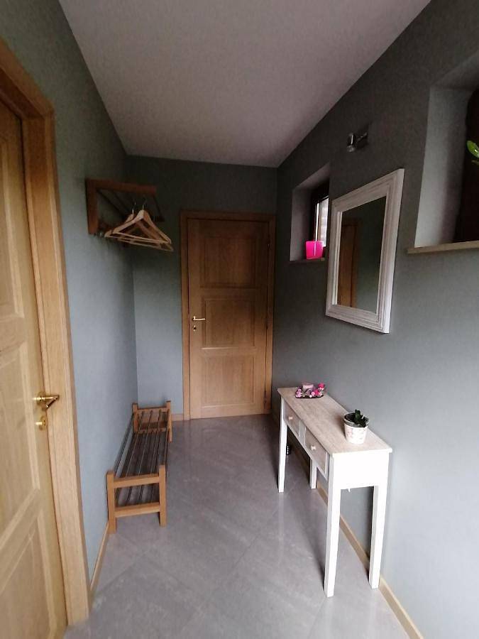 L'Atelier d'Arthur - Gîte chaleureux avec jacuzzi. in Champlon, Tenneville