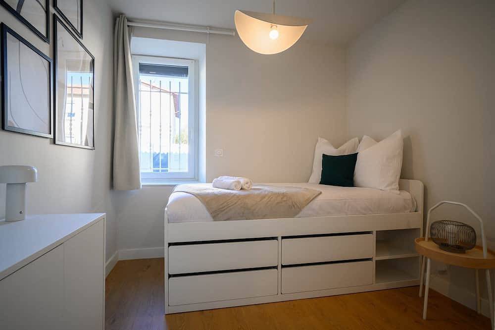 Oiqia • Clarisse • Nuancier in Castres, Castres region