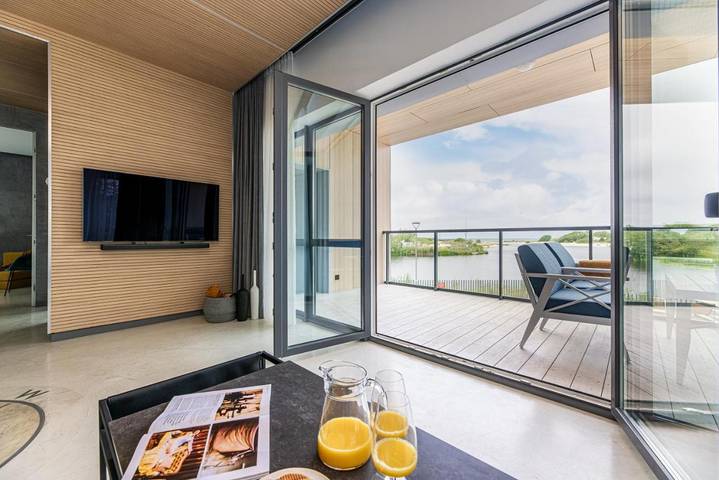 Apartament wakacyjny dla 5 osób, z ogród i taras oraz widok w Litwa
