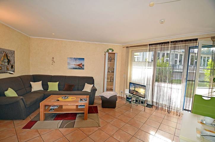Appartement entier, Appartement de vacances pour 4 personnes avec terrasse in Hauptstrand Glowe, Glowe