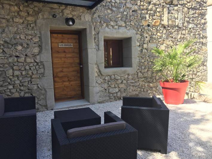 Gîte pour 4 personnes, avec jardin à Baix - 3