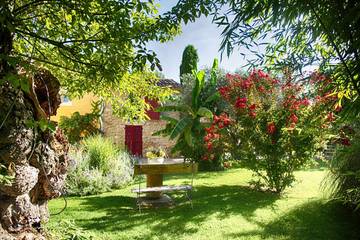 Chambre d’hôte pour 2 personnes, avec jardin et piscine à Carpentras