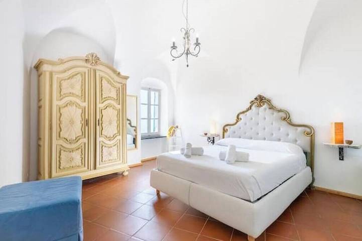 Appartamento intero, Hostdomus -  Luce di Verezzi in Borgio Verezzi, Riviera di Ponente
