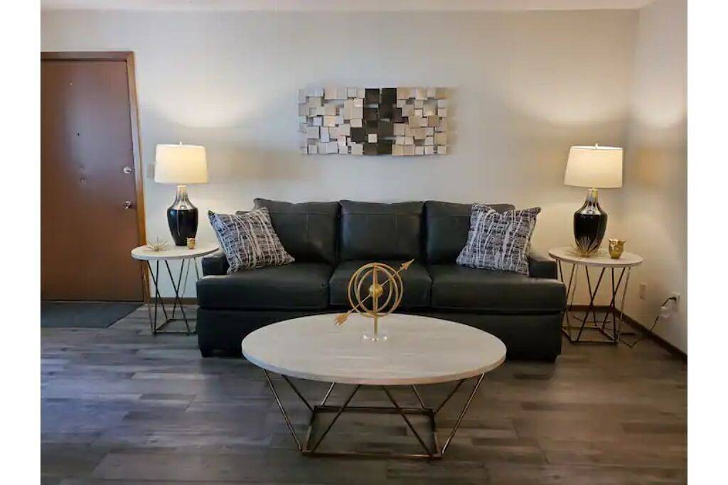 Ganze Wohnung, 7th Heaven Condo in Downtown Bismarck in Bismarck, Burleigh County