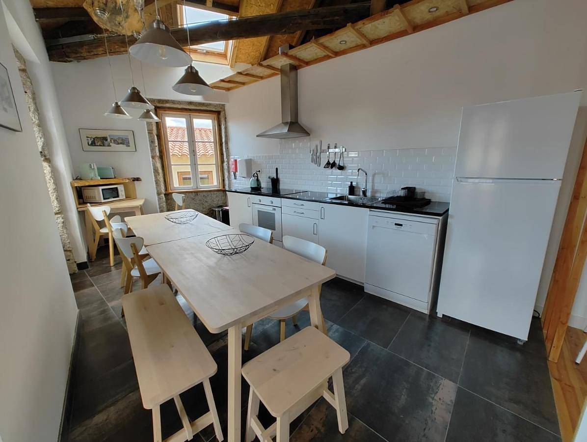 Bed in 4-Bed Mixed Dormitory Room in Beira Interior Norte, Guarda
