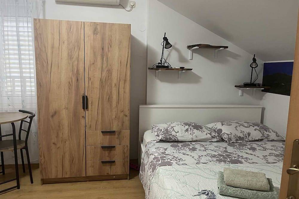 Ganze Wohnung, Matana Pomena - Studio mit Parkblick in Pomena, Mljet