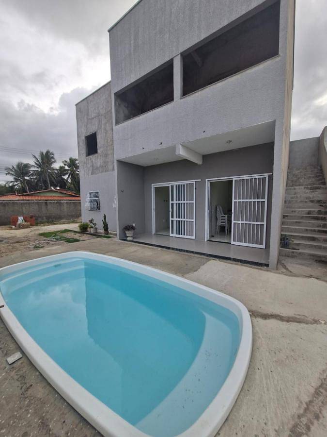 Casas e apartamentos de temporada para 8 pessoas, com piscina e balcão, com animais de estimação em Cascavel