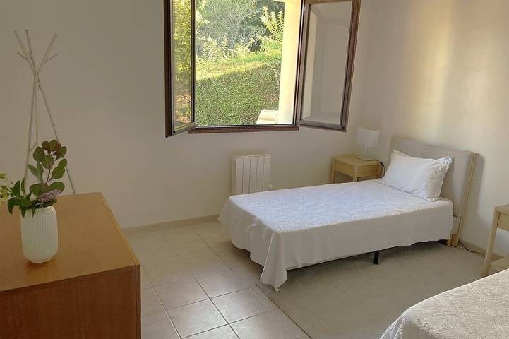 Location de vacances pour 4 personnes, avec balcon et jardin à Conjux - 2
