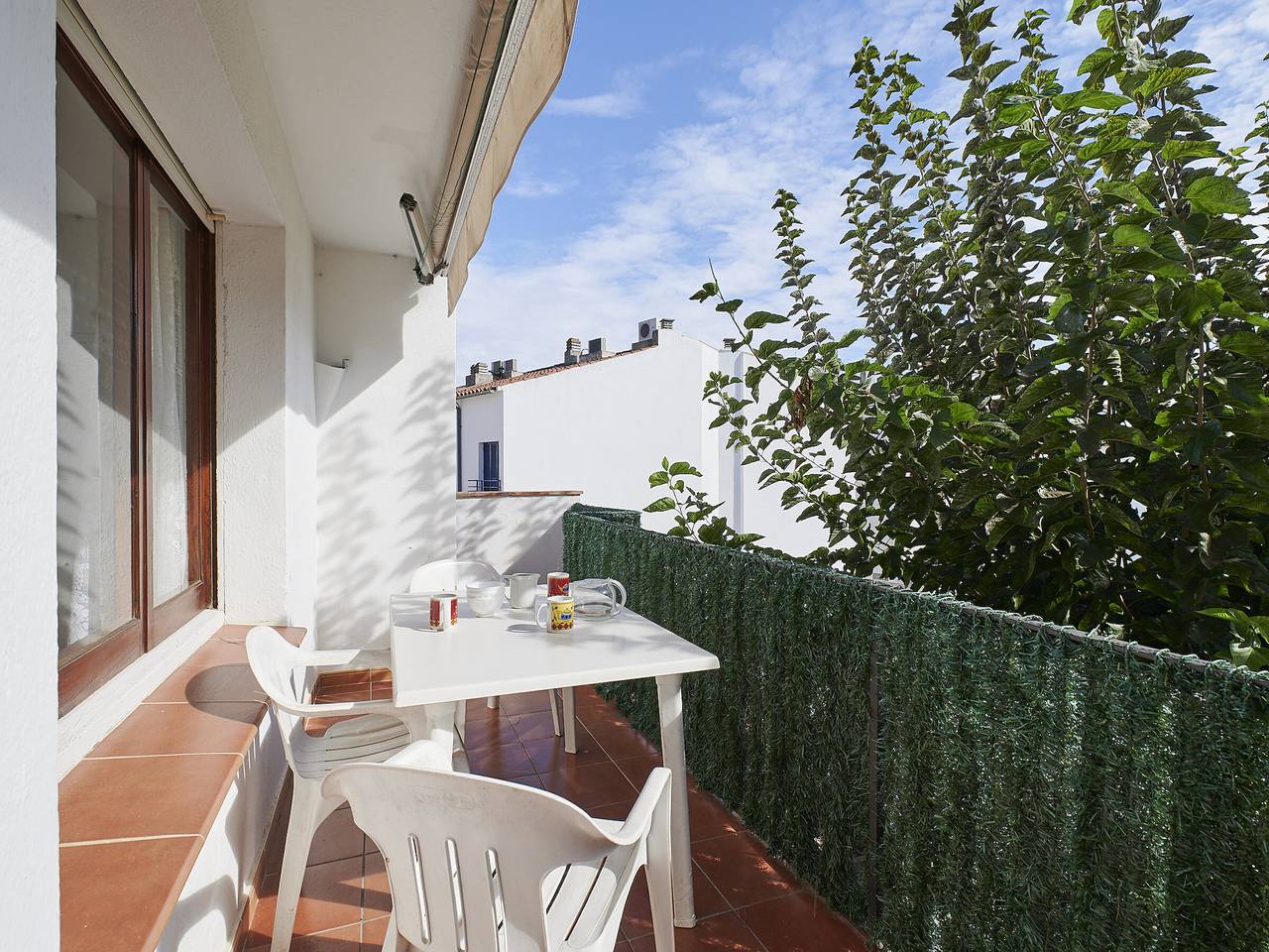Ganze Wohnung, Appartement cosy pour 3 à Calella de Palafrugell avec terrasse et garage, à deux pas de la plage in Calella de Palafrugell, Palafrugell