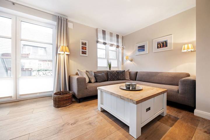 Ferienhaus für 4 Personen, mit Garten und Sauna in Westerland - 2