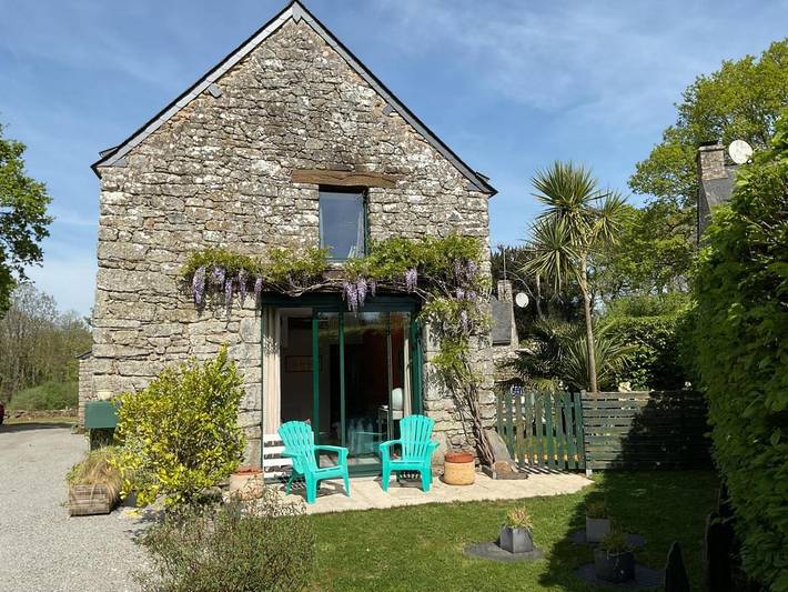 Chambre d’hôte pour 2 personnes, avec Terrasse et Jardin à Pleucadeuc