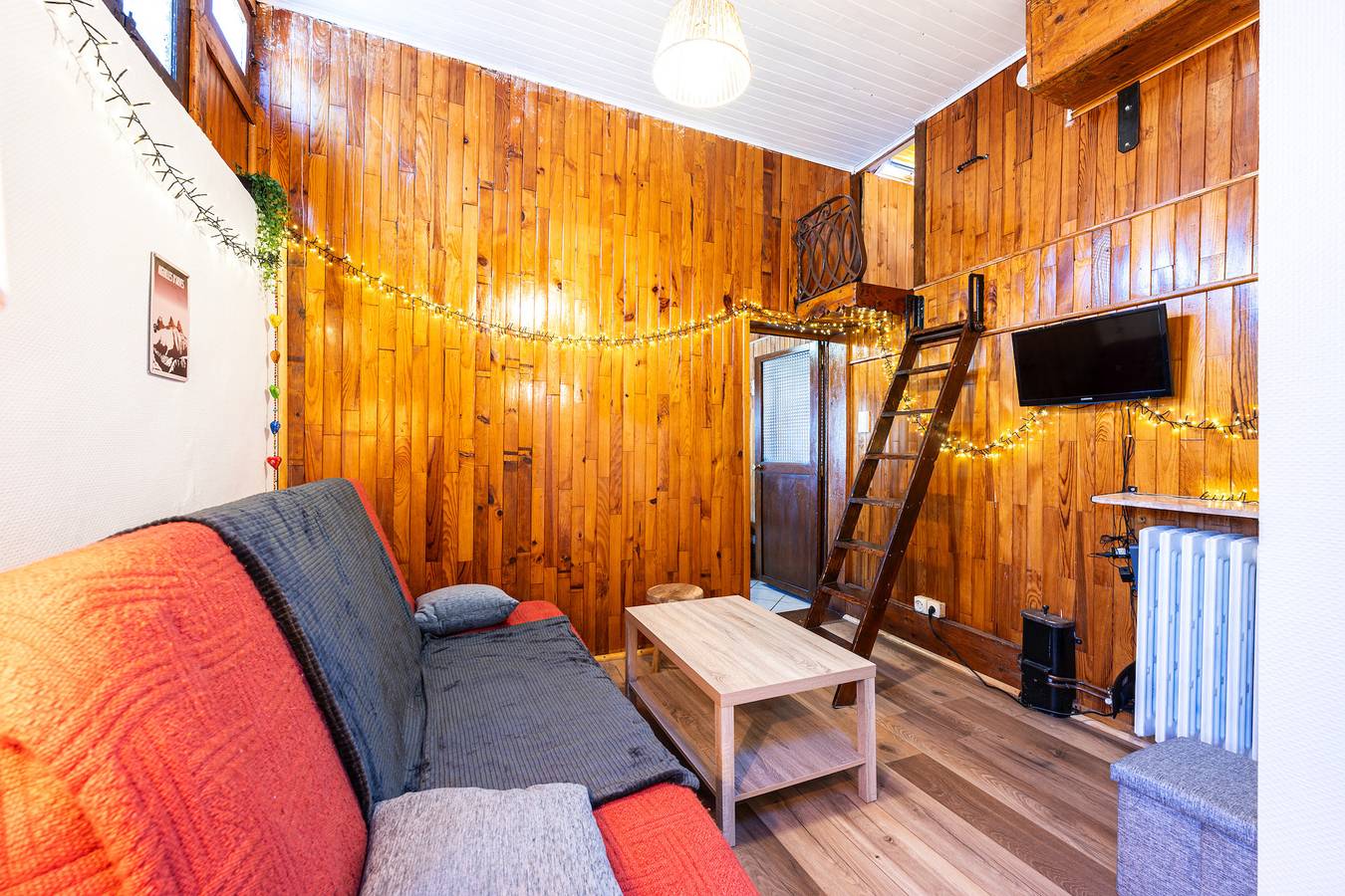 Appartement entier, Appartement 'Balcon' avec vue sur la montagne in Col du Mollard, Albiez-Montrond