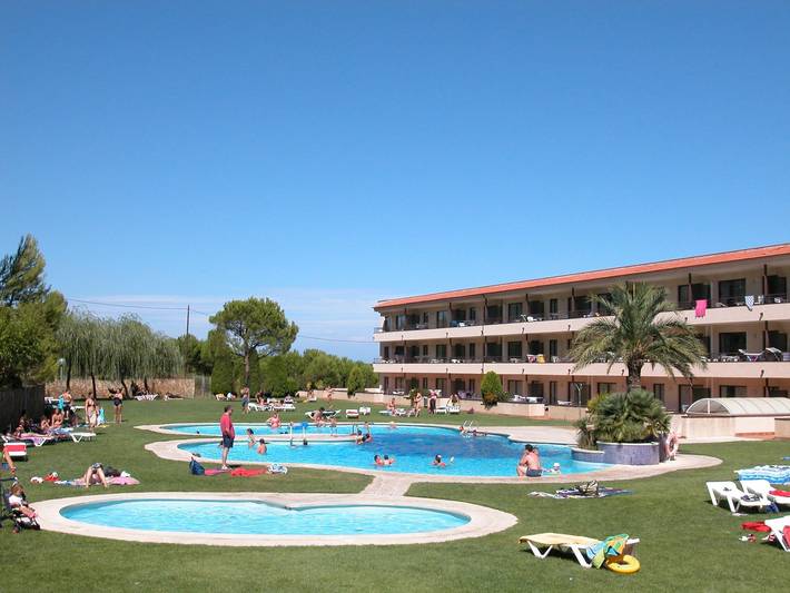 Studio pour 2 personnes, avec Terrasse ainsi que Jardin et Piscine sur la Costa Brava