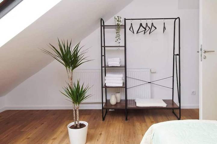 Ganze Wohnung, Homeme 9 | Netflix | Küche | Parkplatz | Smart Tv in Bad Oeynhausen, Kreis Minden-Lübbecke
