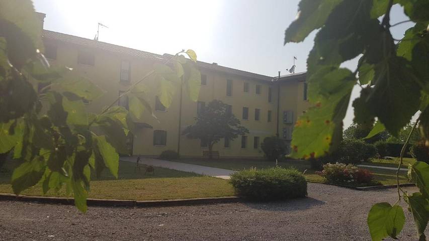 Gîte pour 2 personnes, avec vue ainsi que jardin et balcon, animaux acceptés à Palazzolo dello Stella - 4